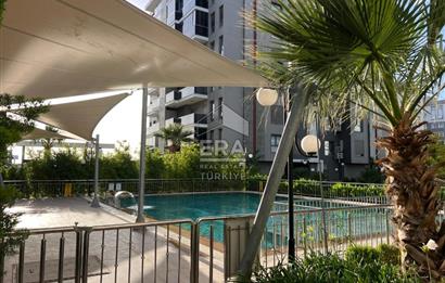 Menemen Erkaya Life Sitesi Havuz Cepheli 3+1 Satılık Daire