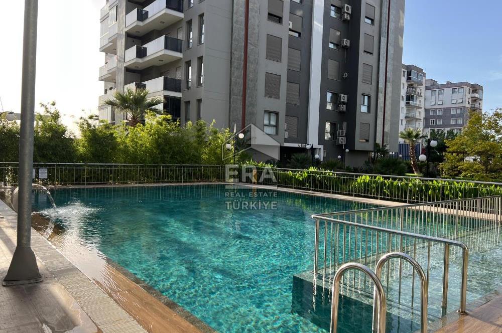Menemen Erkaya Life Sitesi Havuz Cepheli 3+1 Satılık Daire
