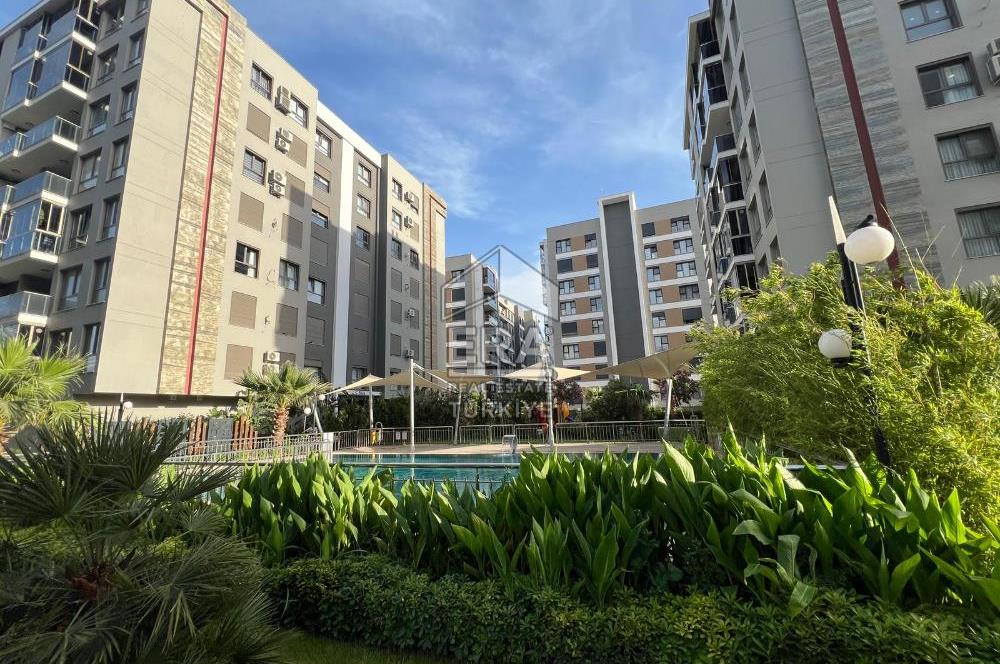 Menemen Erkaya Life Sitesi Havuz Cepheli 3+1 Satılık Daire