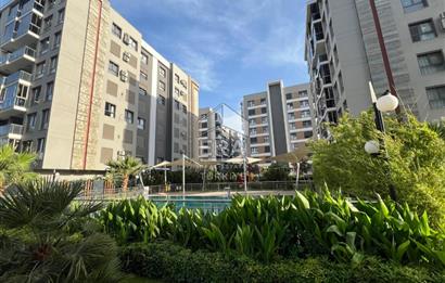 Menemen Erkaya Life Sitesi Havuz Cepheli 3+1 Satılık Daire