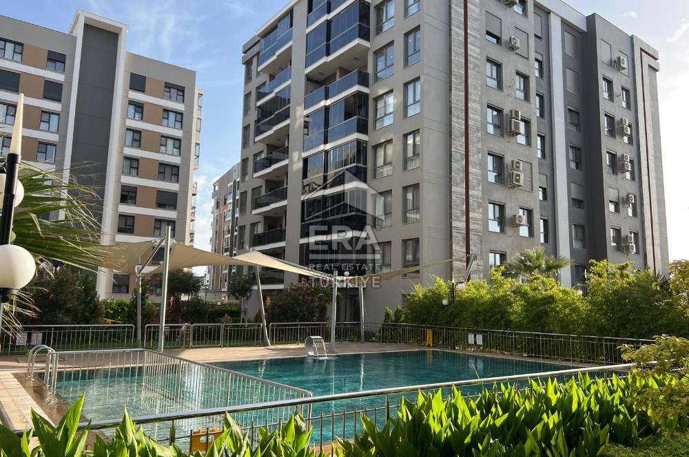 Menemen Erkaya Life Sitesi Havuz Cepheli 3+1 Satılık Daire