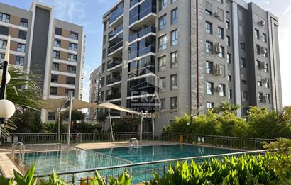 Menemen Erkaya Life Sitesi Havuz Cepheli 3+1 Satılık Daire