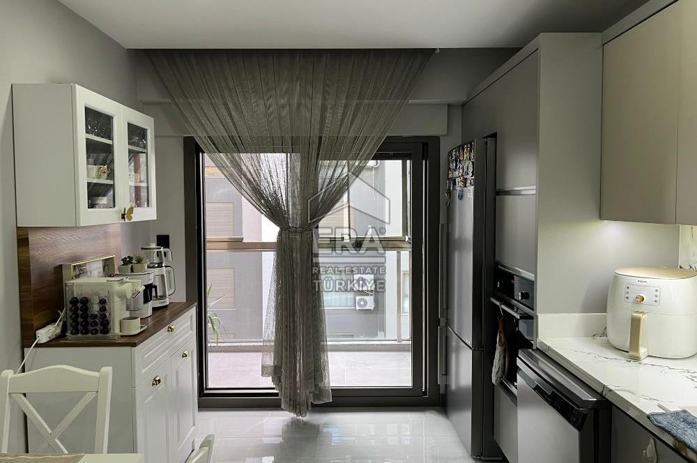 Menemen Erkaya Life Sitesi Havuz Cepheli 3+1 Satılık Daire