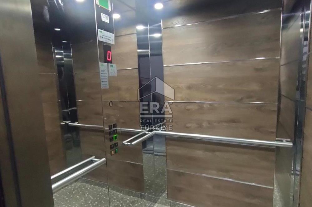 İzmir Karşıyaka Fikri Altay Mh Satılık Otoparklı Depolu 2+1