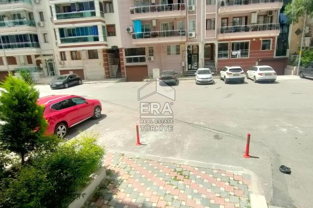 İzmir Karşıyaka Fikri Altay Mh Satılık Otoparklı Depolu 2+1
