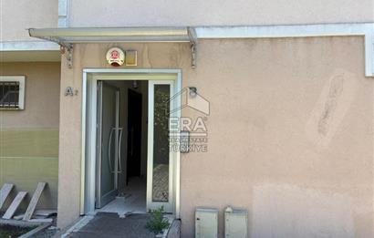 Zekeriyaköyün En Güzel Semtinde AnaCadde Üzeri ÇiftCepheli Daire