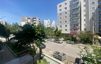 ERA NİVA'DAN BAYRAKLI OSMANGAZİ'DE SİTE İÇİ SATILIK 2+1 DAİRE