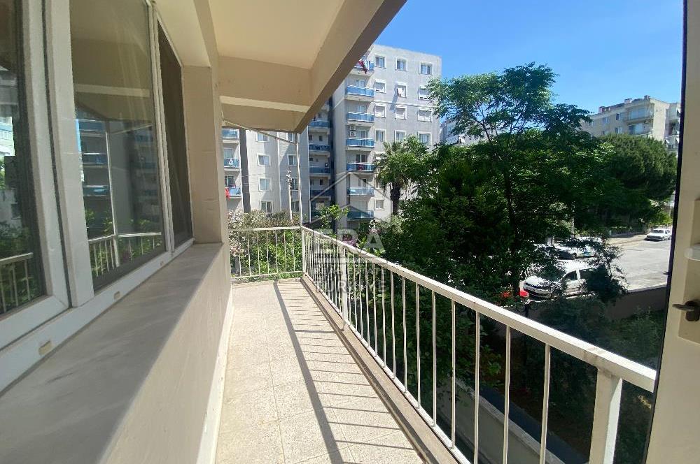 ERA NİVA'DAN BAYRAKLI OSMANGAZİ'DE SİTE İÇİ SATILIK 2+1 DAİRE