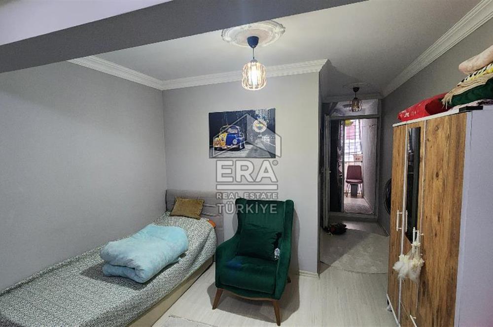 BUCA YAYLACIK DA MEVLANA HEYKELİ YAKININDA 2+1 SATILIK DAİRE