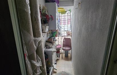 BUCA YAYLACIK DA MEVLANA HEYKELİ YAKININDA 2+1 SATILIK DAİRE