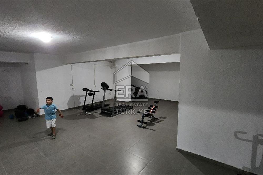 BUCA YAYLACIK DA MEVLANA HEYKELİ YAKININDA 2+1 SATILIK DAİRE