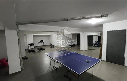 BUCA YAYLACIK DA MEVLANA HEYKELİ YAKININDA 2+1 SATILIK DAİRE