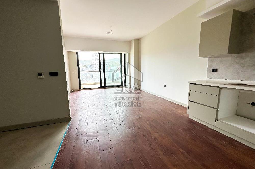 İzmir Bornova İkon Live Kiralık Havuz Cephe 2+1