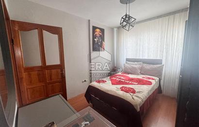 ERA NİVA'DAN BAYRAKLI ÇAY MAHALLESİN'DE SATILIK 3+1 DAİRE