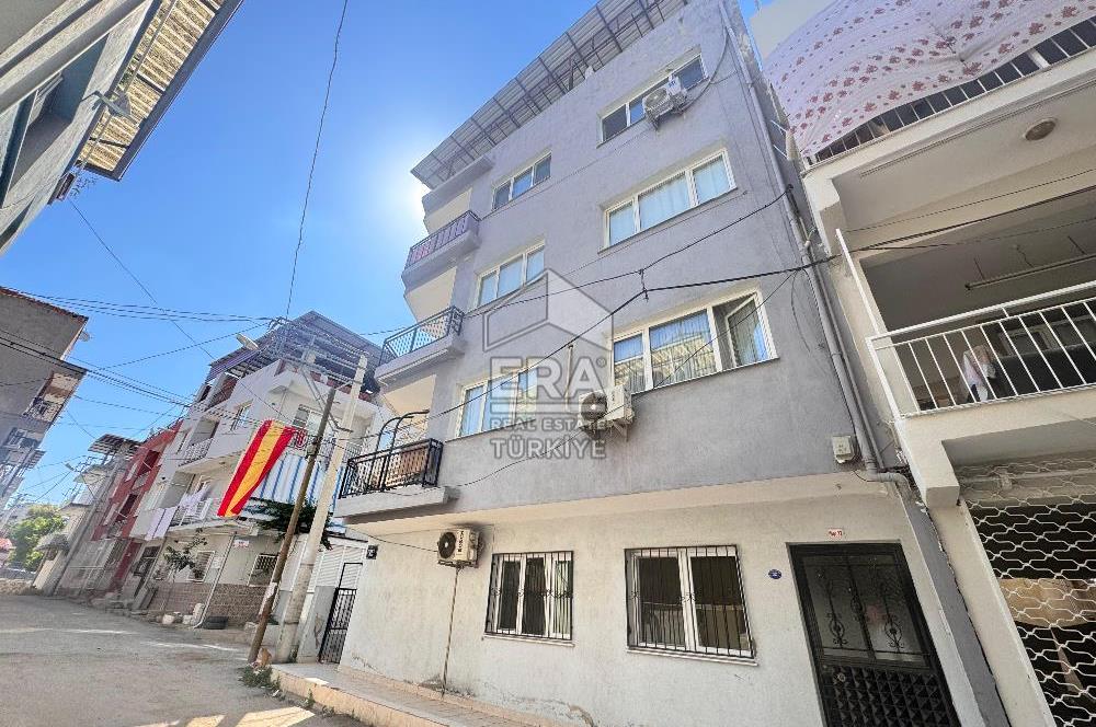 ERA NİVA'DAN BAYRAKLI ÇAY MAHALLESİN'DE SATILIK 3+1 DAİRE