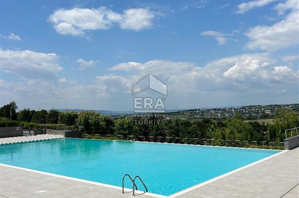 Mesa Yeşilyaka’da Satılık Doğa ile İç İçe Lüks Villa 