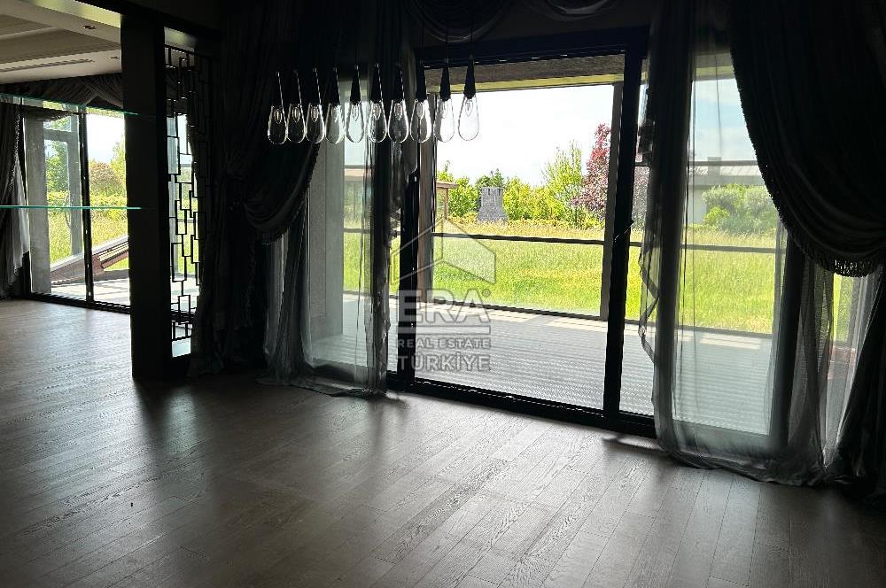 Yeşilyaka Mesa’da 1.652 m² Arsa Üzerinde Lüks 6+1 Müstakil Kiralık Villa