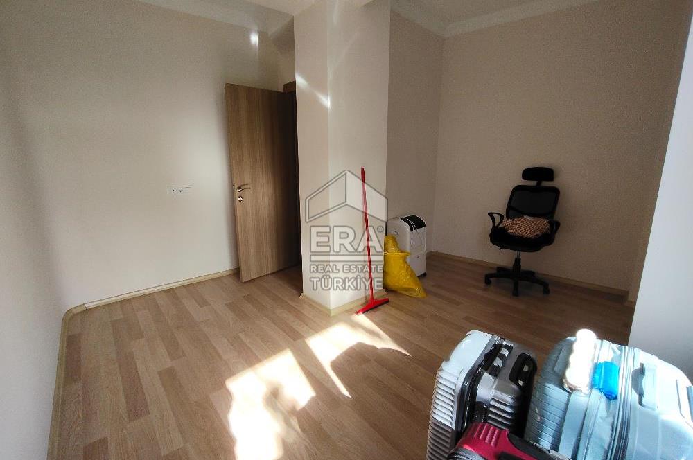 Menemen Hastane Yakını Uğur Mumcu Mah. Kapalı Mutfak Satılık 2+1