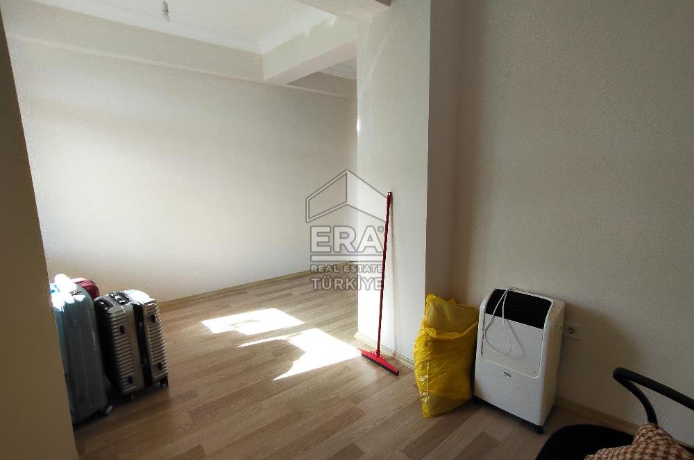 Menemen Hastane Yakını Uğur Mumcu Mah. Kapalı Mutfak Satılık 2+1
