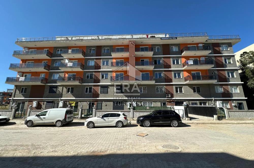 Menemen Seyrek Havuz Cephe Satılık 2+1