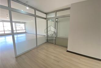 Çankaya'nın Merkezinde Full Tadilatlı Çift Cephe Kiralık Ofis