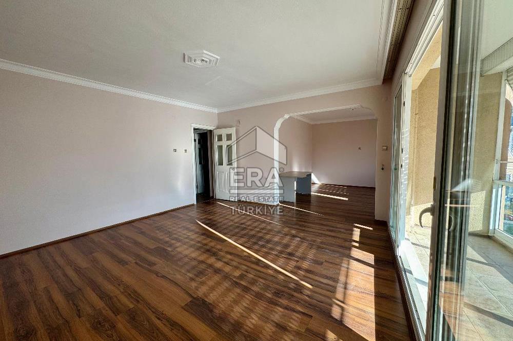 Balçova Ata Caddesi Satılık 2+1 Daire