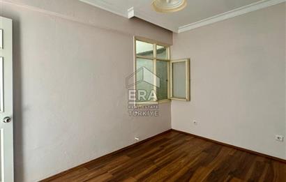 Balçova Ata Caddesi Satılık 2+1 Daire