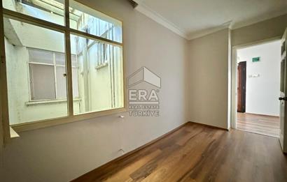 Balçova Ata Caddesi Satılık 2+1 Daire