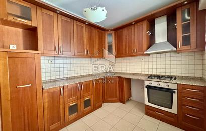 Balçova Ata Caddesi Satılık 2+1 Daire