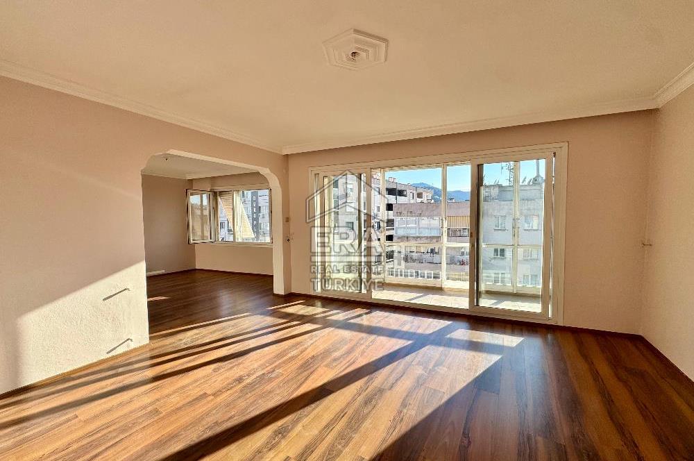 Balçova Ata Caddesi Satılık 2+1 Daire