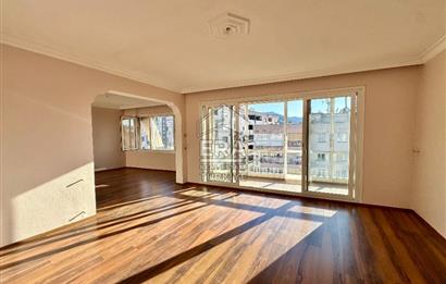 Balçova Ata Caddesi Satılık 2+1 Daire