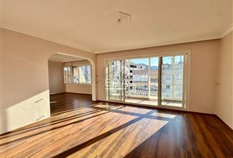 Balçova Ata Caddesi Satılık 2+1 Daire