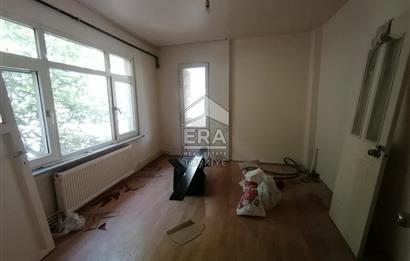 ÜSKÜDAR MURAT REİS'TE KİRALIK GENİŞ 2+1
