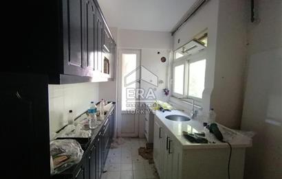 ÜSKÜDAR MURAT REİS'TE KİRALIK GENİŞ 2+1