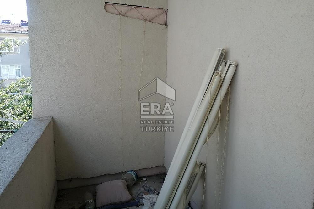 ÜSKÜDAR MURAT REİS'TE KİRALIK GENİŞ 2+1