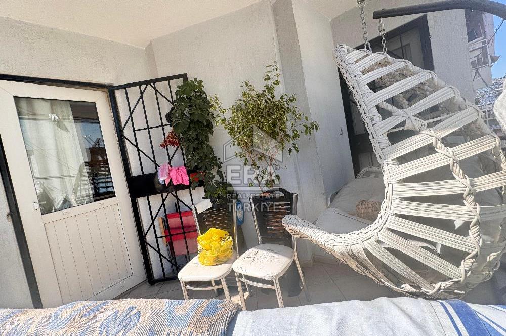 ERA NİVA'DAN BAYRAKLI ÇAY MAHALLESİN'DE SATILIK 3+1 DAİRE