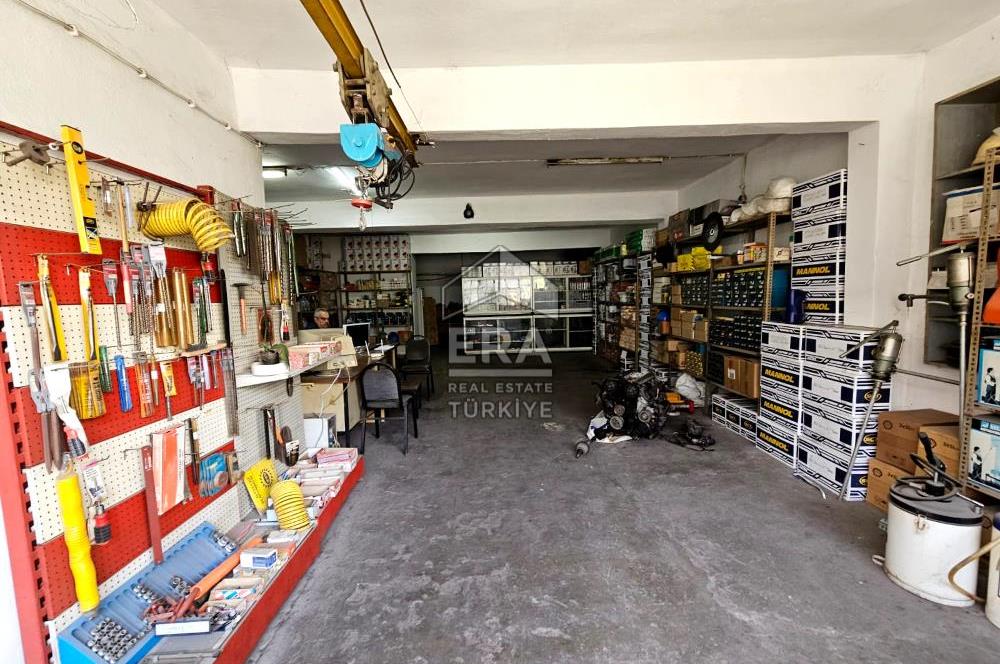 Konak 1. Sanayi Geniş Sokak Satılık 4 Katlı Komple Bina