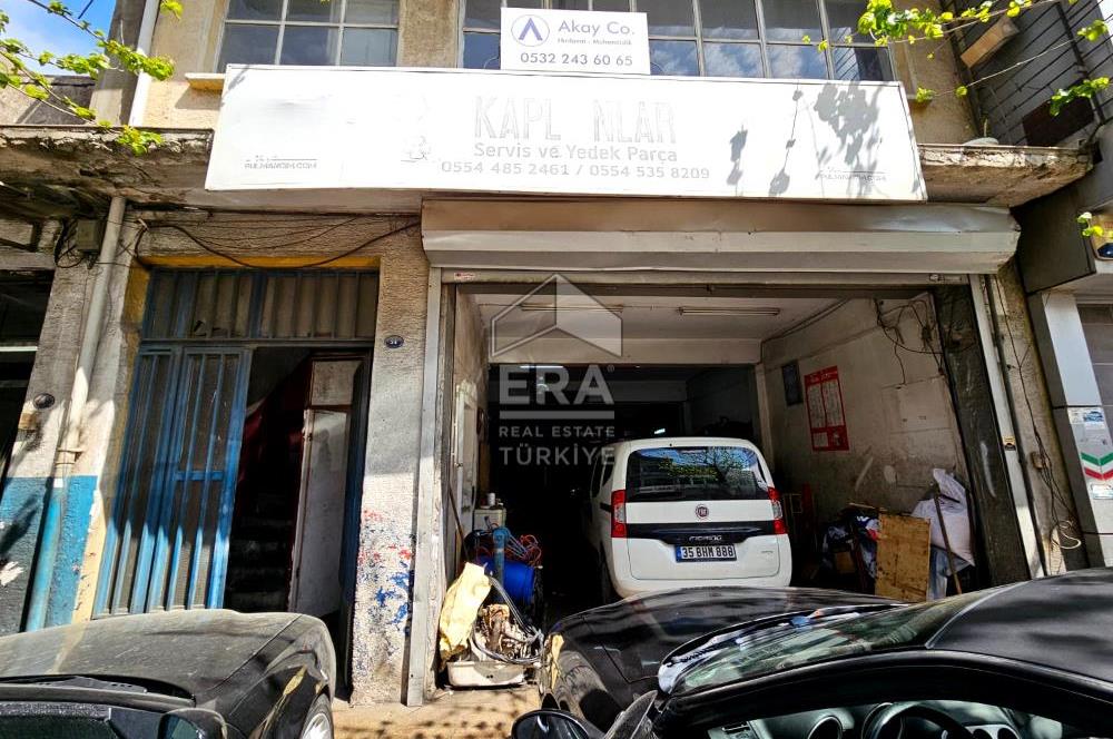 Konak 1. Sanayi Geniş Sokak Satılık 4 Katlı Komple Bina