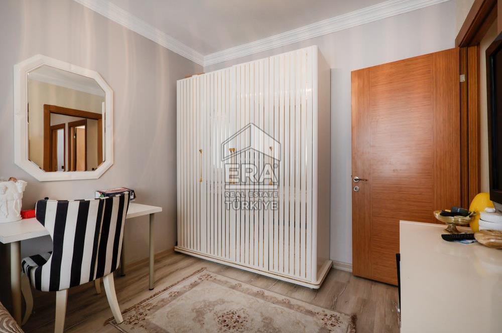 Eyüp Alibeyköyde Lüks Sitede Eşyalı Satılık Dubleks Daire