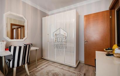 Eyüp Alibeyköyde Lüks Sitede Eşyalı Satılık Dubleks Daire