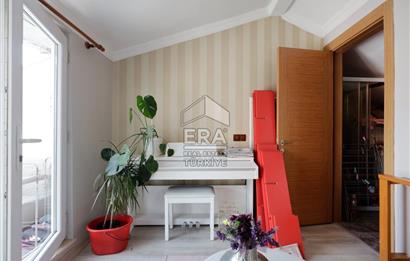 Eyüp Alibeyköyde Lüks Sitede Eşyalı Satılık Dubleks Daire