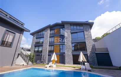 Sarıyer Uskumruköy'de 4+2, 430m2 Lüks İkiz Villa