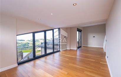 Sarıyer Uskumruköy'de 4+2, 430m2 Lüks İkiz Villa
