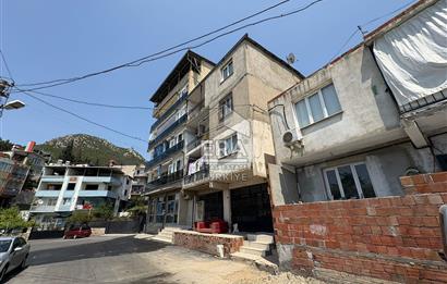 Bornova Kavaklıdere Mah. Çıtak Cad. Üzerinde Satılık 2+1 Daire