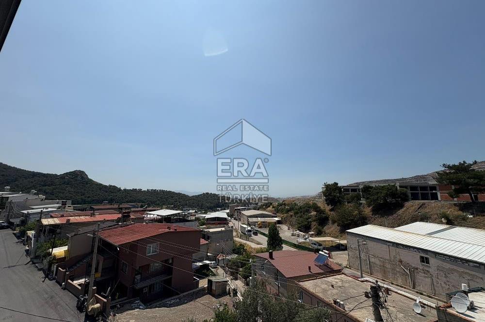 Bornova Kavaklıdere Mah. Çıtak Cad. Üzerinde Satılık 2+1 Daire