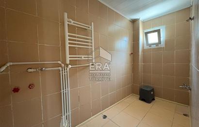 Bornova Kavaklıdere Mah. Çıtak Cad. Üzerinde Satılık 2+1 Daire