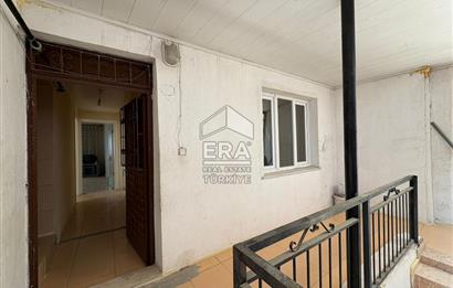 Bornova Kavaklıdere Mah. Çıtak Cad. Üzerinde Satılık 2+1 Daire