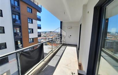 İZMİR MENEMENDE MERKEZİ KONUMDA SIFIR 2+1 DAİRE İZBAN YAKINI