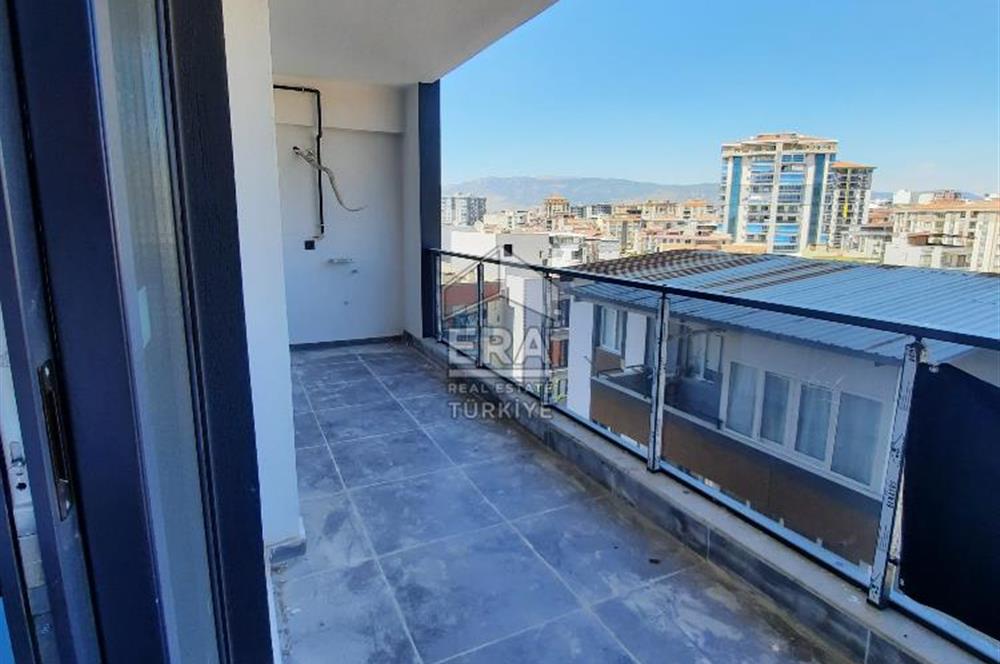 İZMİR MENEMENDE MERKEZİ KONUMDA SIFIR 2+1 DAİRE İZBAN YAKINI