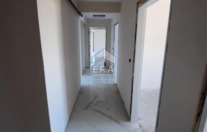 İZMİR MENEMENDE MERKEZİ KONUMDA SIFIR 2+1 DAİRE İZBAN YAKINI
